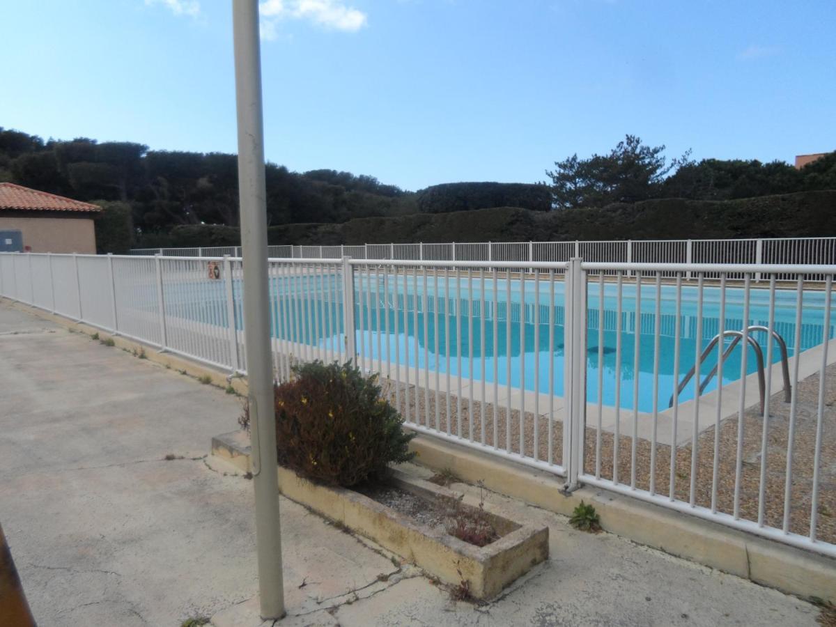 Vue Sur Six-Fours-les-Plages